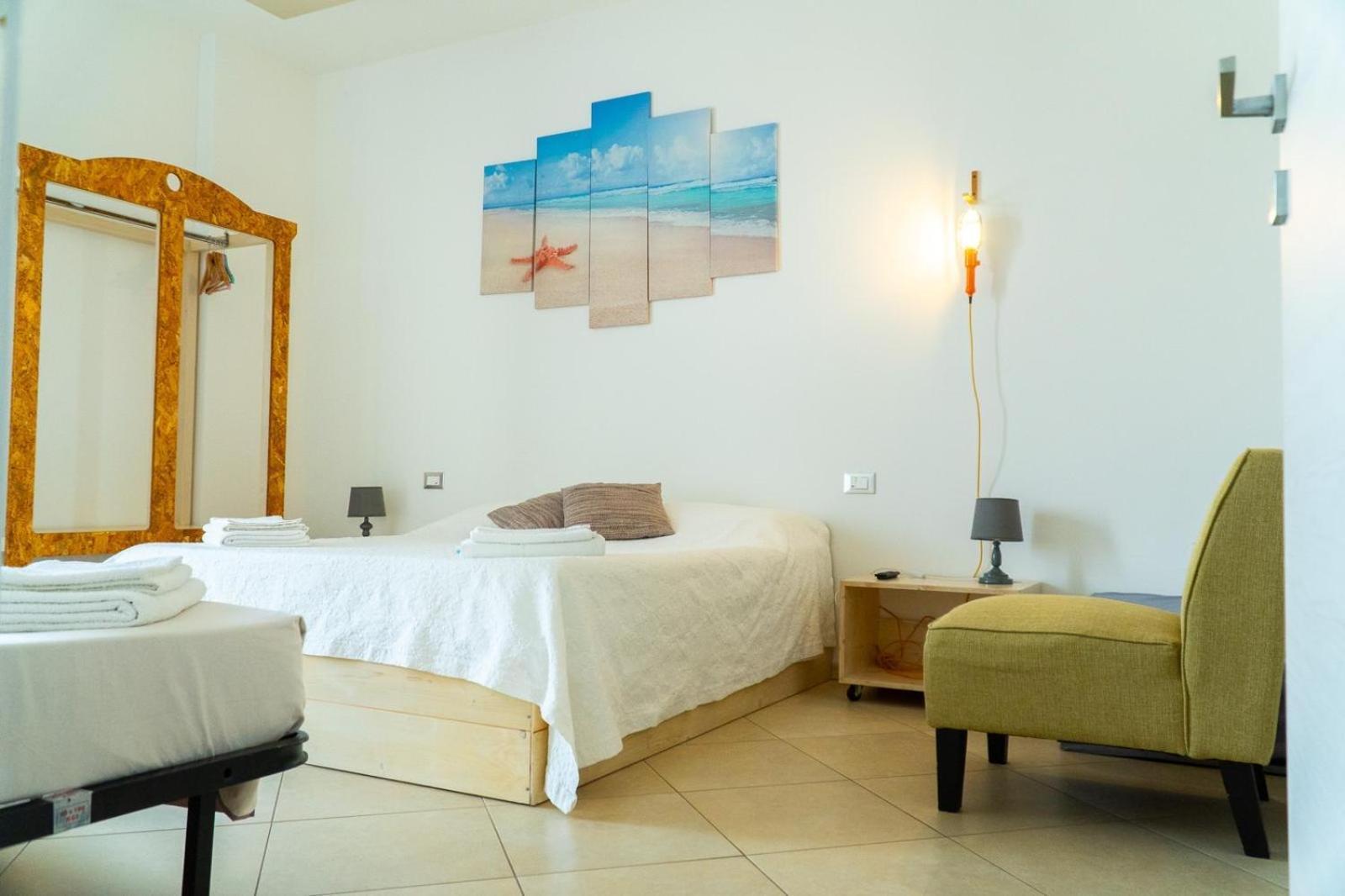 Percebes Exclusive B&B Cutrofiano Bagian luar foto